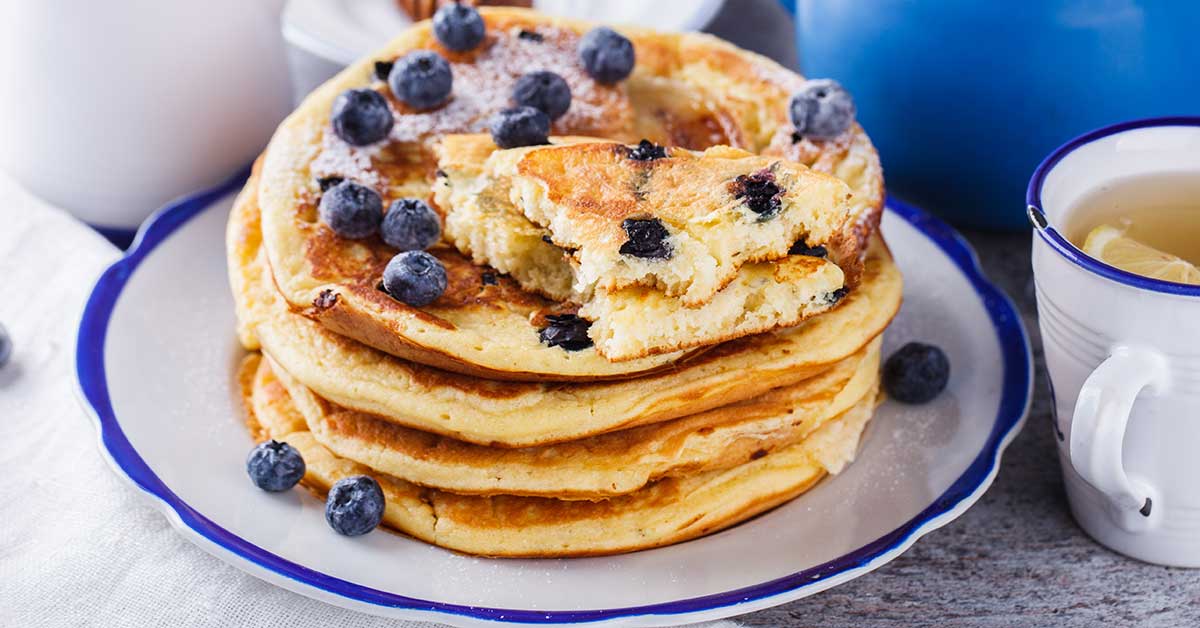 Fluffy Banana Blueberry Pancakes: Easy Recipe for Joyful Mornings